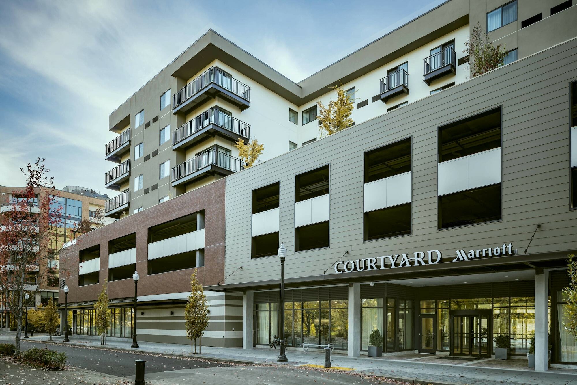 Courtyard By Marriott Corvallis Hotel Exterior photo